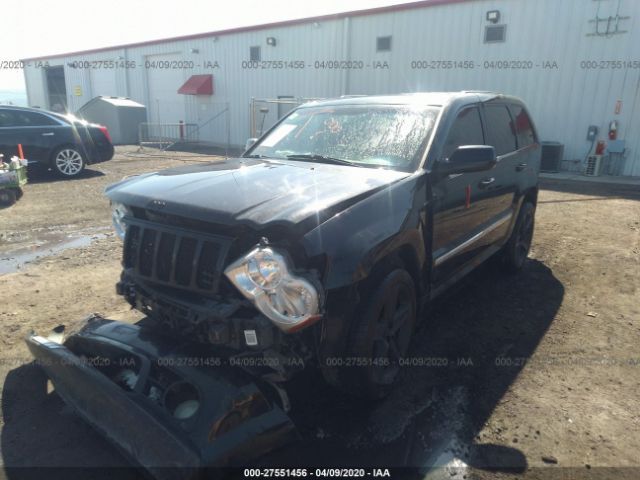 1J8HR78357C620182 - 2007 JEEP GRAND CHEROKEE SRT-8 Black photo 2