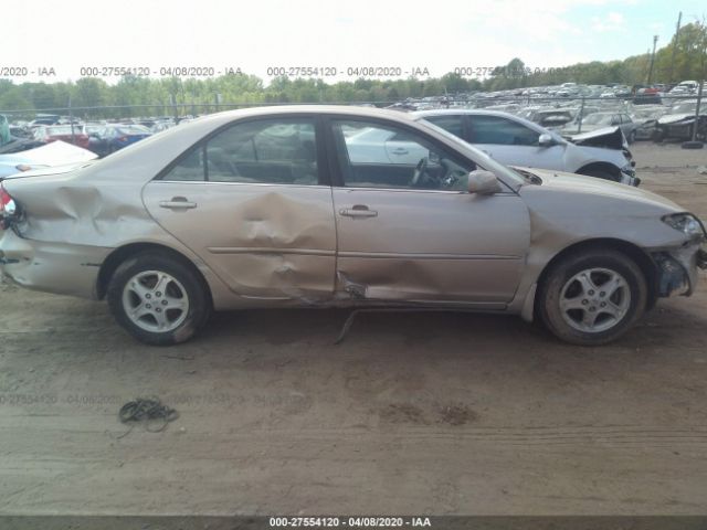 JTDBE32K520006048 - 2002 TOYOTA CAMRY LE/XLE/SE Gold photo 6