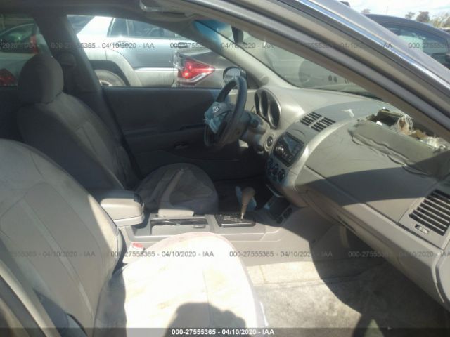 1N4BL11E62C273483 - 2002 NISSAN ALTIMA SE Gold photo 5