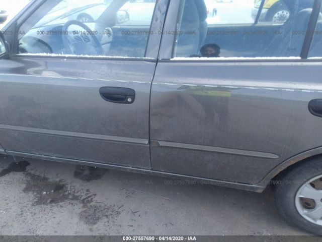 KMHCG45C72U389777 - 2002 HYUNDAI ACCENT GL Gray photo 6