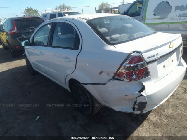 KL1TD5DE3AB068259 - 2010 CHEVROLET AVEO LS/LT White photo 3