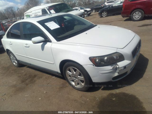 YV1MS382262219455 - 2006 VOLVO S40 2.4I White photo 1