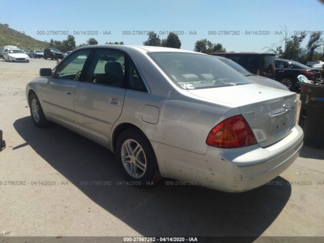 4T1BF28B7YU113145 - 2000 TOYOTA AVALON XL/XLS Silver photo 3