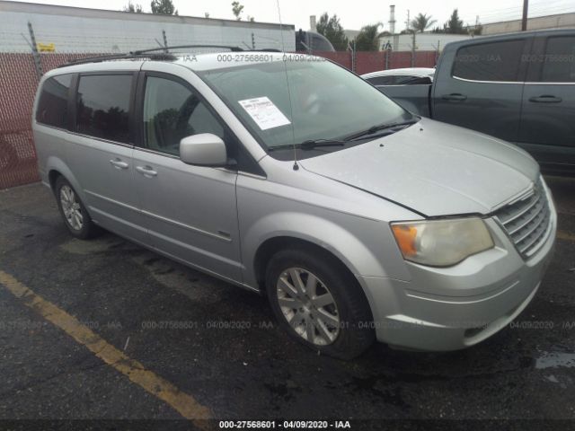 2A8HR54P28R843544 - 2008 CHRYSLER TOWN & COUNTRY TOURING Silver photo 1
