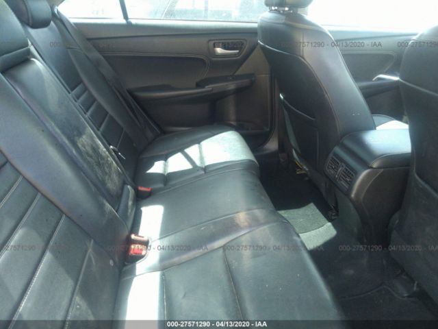 4T4BF1FK0GR579694 - 2016 TOYOTA CAMRY LE/XLE/SE/XSE Noir photo 8