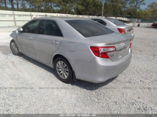 4T1BF1FK6CU026956 - 2012 TOYOTA CAMRY SE/LE/XLE Silver photo 3