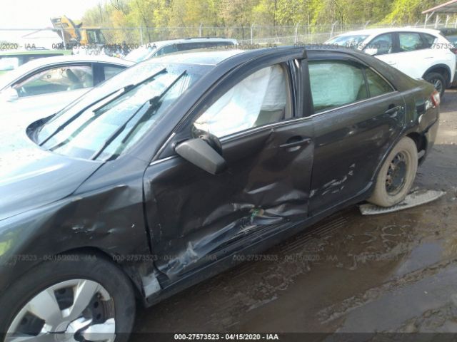 4T4BE46K69R081555 - 2009 TOYOTA CAMRY SE/LE/XLE Gray photo 6