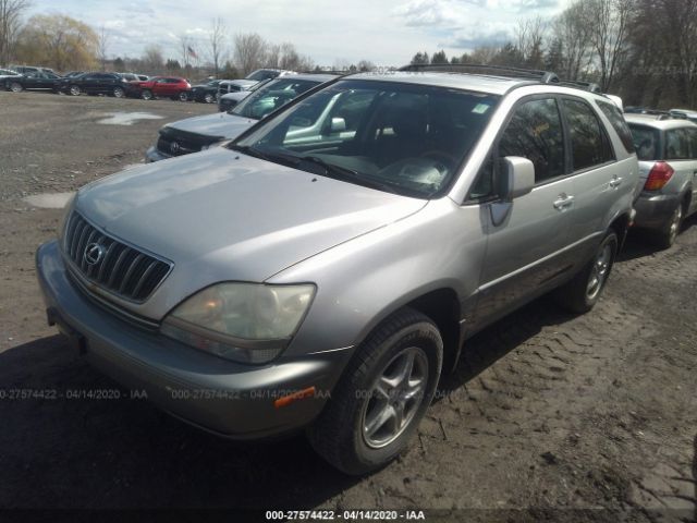 JTJHF10U820258664 - 2002 LEXUS RX 300 Silver photo 2