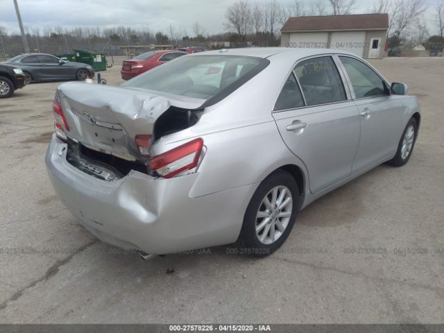 4T4BF3EK2BR103002 - 2011 TOYOTA CAMRY SE/LE/XLE Silver photo 4