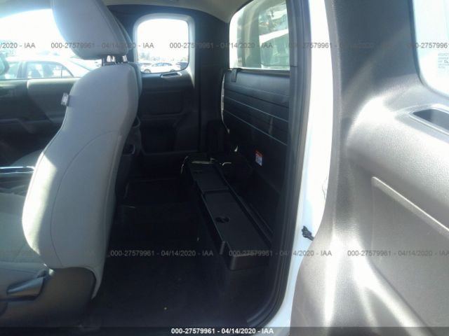 5TFRX5GN3HX087283 - 2017 TOYOTA TACOMA ACCESS CAB/SR/SR5 White photo 8