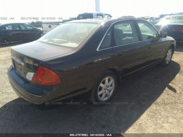 4T1BF28B02U254811 - 2002 TOYOTA AVALON XL/XLS Black photo 4