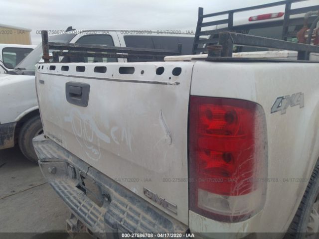 1GT12ZCG0EF171427 - 2014 GMC SIERRA K2500 HEAVY DUTY White photo 6