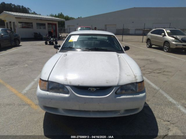 1FALP4047VF100805 - 1997 FORD MUSTANG  White photo 6