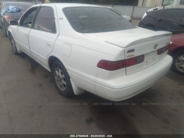 4T1BG28K3WU192078 - 1998 TOYOTA CAMRY CE/LE/XLE 白色 照片 3