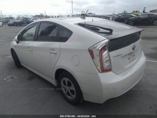 JTDKN3DU5F2000114 - 2015 TOYOTA PRIUS  White photo 3