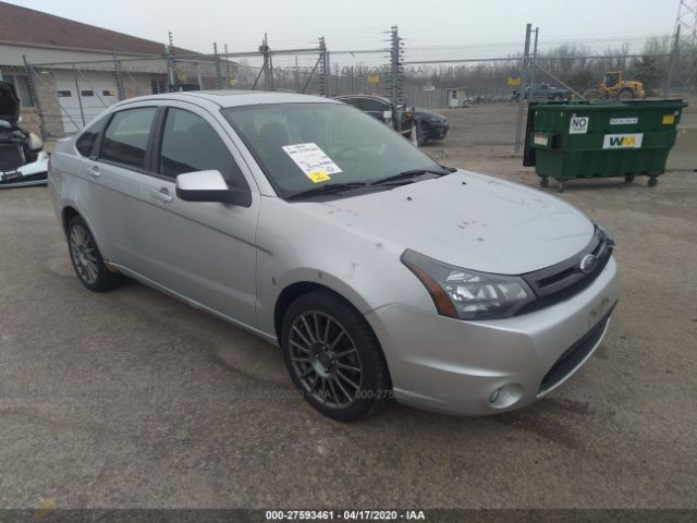 1FAHP3GN9AW162389 - 2010 FORD FOCUS SES Silver photo 1