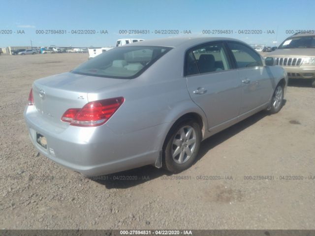 4T1BK36B87U229473 - 2007 TOYOTA AVALON XL/XLS/TOURING/LIMITED Silver photo 4