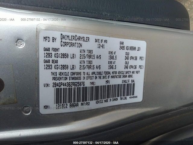 2B4GP44362R625076 - 2002 DODGE GRAND CARAVAN SPORT Silver photo 9