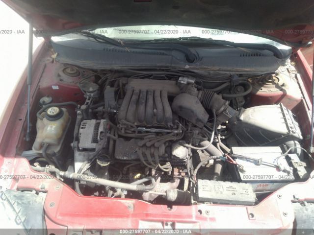 1FAFP55242A222752 - 2002 FORD TAURUS SES Red photo 10