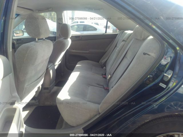 JTDBE32K930149716 - 2003 TOYOTA CAMRY LE/XLE Mavi foto 8