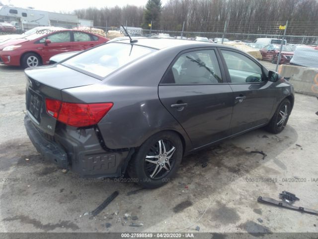 KNAFU4A26D5724464 - 2013 KIA FORTE EX Gray photo 4