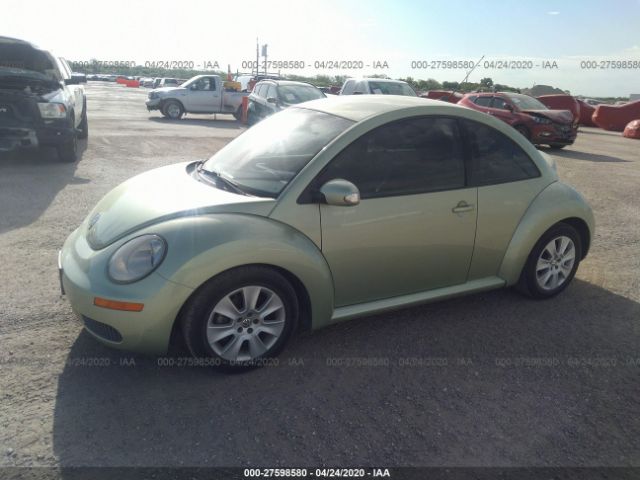 3VWPW31C99M518431 - 2009 VOLKSWAGEN NEW BEETLE S Green photo 2