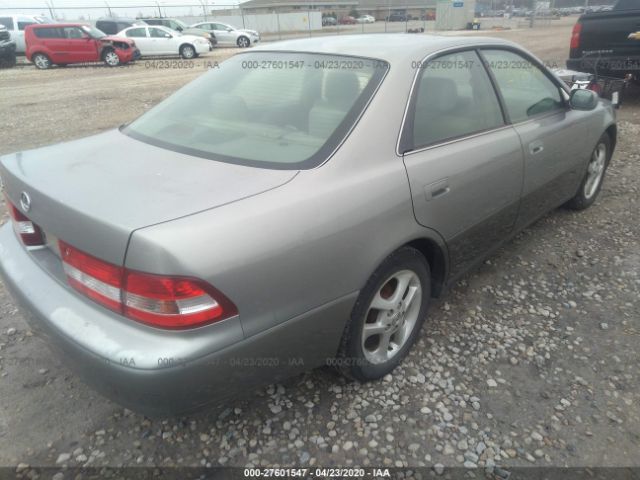 JT8BF28GX15106625 - 2001 LEXUS ES 300 Silver photo 4