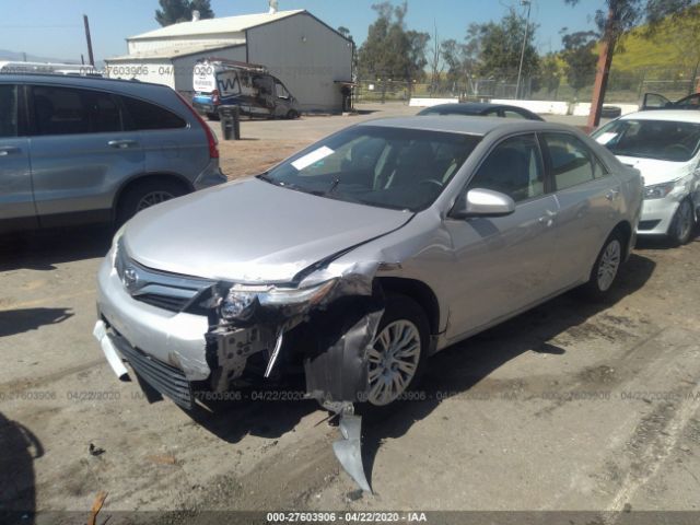 4T4BF1FK2CR269217 - 2012 TOYOTA CAMRY SE/LE/XLE Silver photo 2