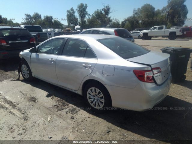 4T4BF1FK2CR269217 - 2012 TOYOTA CAMRY SE/LE/XLE Silver photo 3