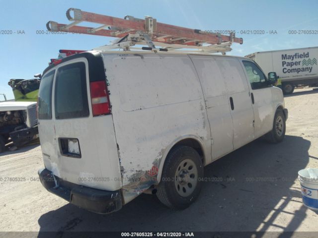 1GCSGAFX6D1176937 - 2013 CHEVROLET EXPRESS G1500  White photo 4