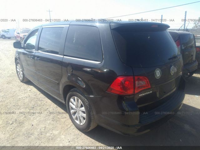 2C4RVABG2CR354279 - 2012 VOLKSWAGEN ROUTAN SE Black photo 3