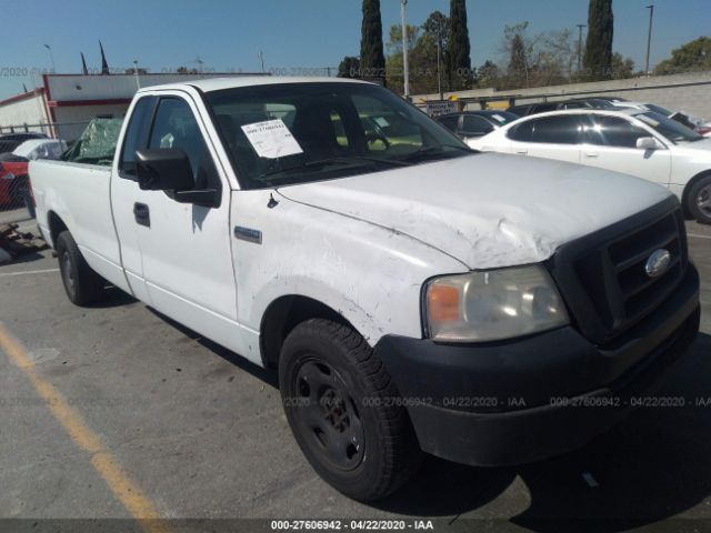 1FTRF12285NA81446 - 2005 FORD F150  White photo 1