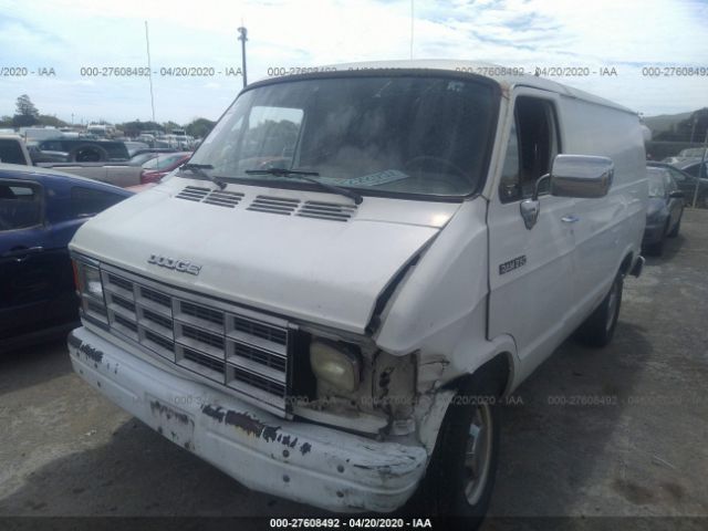 2B7HB21X9NK143927 - 1992 DODGE RAM VAN B250 White photo 2