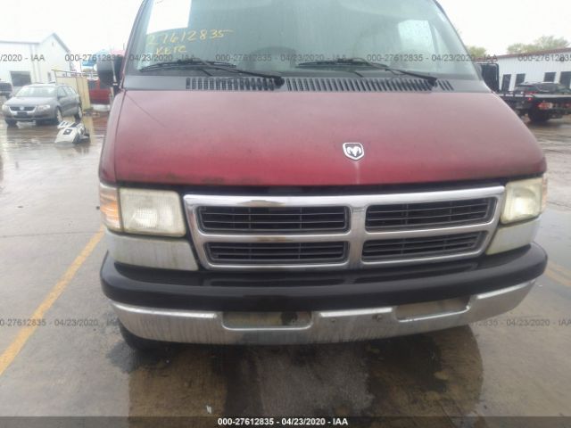 2B4HB25Z6VK565968 - 1997 DODGE RAM WAGON B2500 Red photo 6