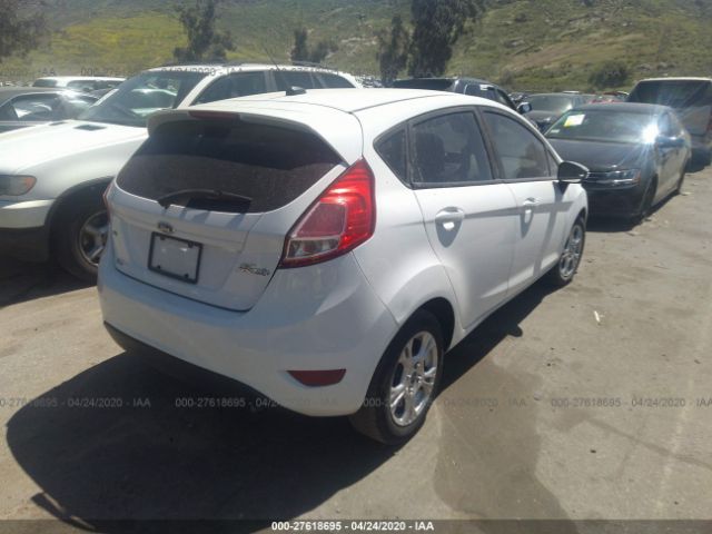 3FADP4EJ6EM212708 - 2014 FORD FIESTA SE White photo 4