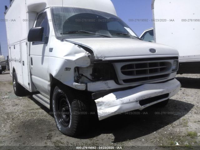 1FDSE35L32HA25103 - 2002 FORD ECONOLINE  White photo 7