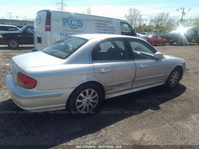 KMHWF35H34A997130 - 2004 HYUNDAI SONATA GLS/LX Silver photo 4