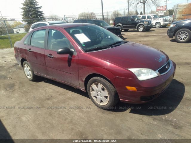 1FAFP34NX6W172626 - 2006 FORD FOCUS ZX4 Red photo 1