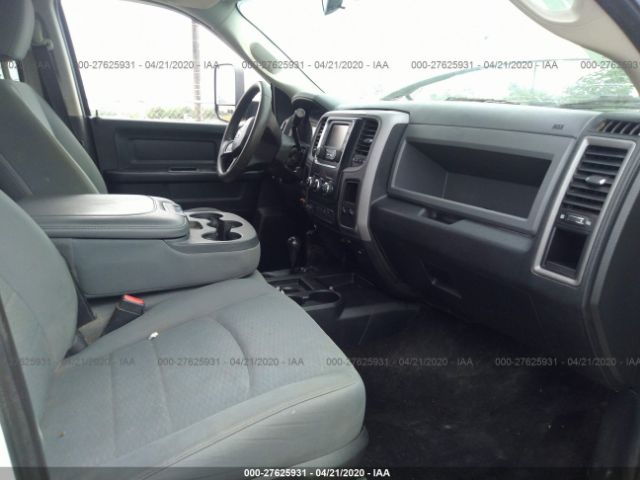 3C63RRGL9EG164347 - 2014 RAM 3500 ST White photo 5