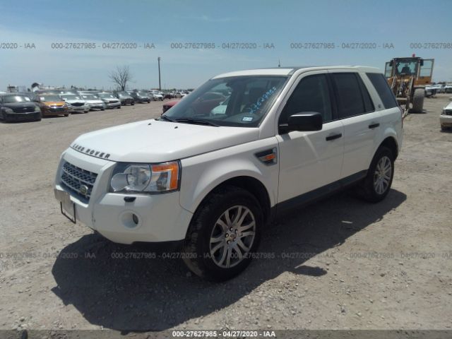 SALFS24N68H065284 - 2008 LAND ROVER LR2 SE TECHNOLOGY White photo 2