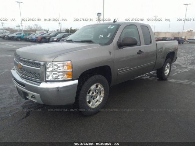 1GCRKSE7XDZ365578 - 2013 CHEVROLET SILVERADO K1500 LT Gray photo 2