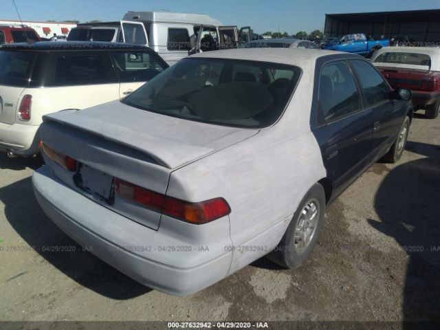 4T1BG22KXVU793561 - 1997 TOYOTA CAMRY CE/LE/XLE ლურჯი ფოტო 4