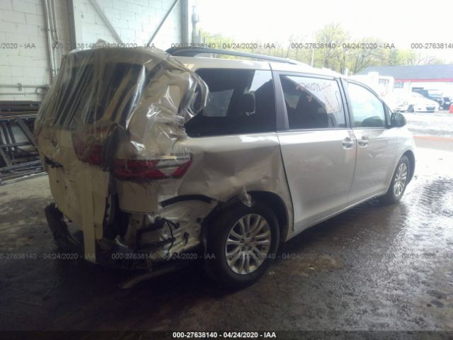 5TDYZ3DC0HS895089 - 2017 TOYOTA SIENNA XLE/LIMITED White photo 4