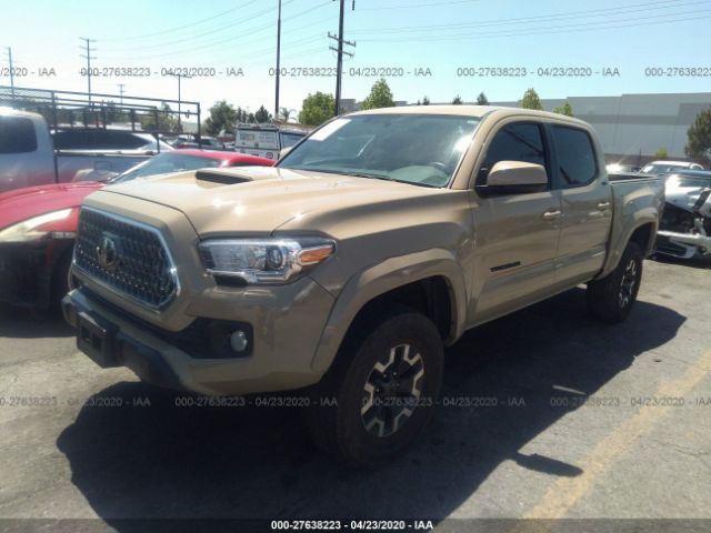 3TMAZ5CN8HM042360 - 2017 TOYOTA TACOMA DBL CAB/SR5/TRD SPORT/OR Tan photo 2