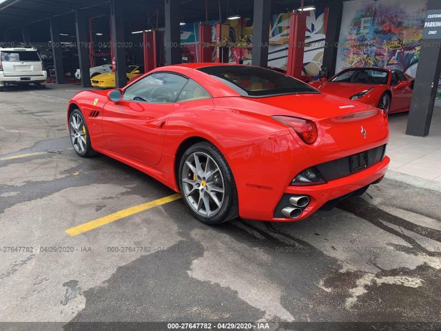 ZFF65TJA9D0189288 - 2013 FERRARI CALIFORNIA  Red photo 3