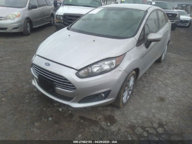 3FADP4BJ8EM159384 - 2014 FORD FIESTA SE Silver photo 2