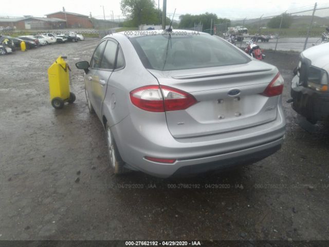 3FADP4BJ8EM159384 - 2014 FORD FIESTA SE Silver photo 3