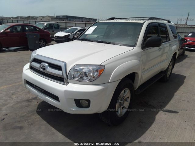 JTEZU14R768044576 - 2006 TOYOTA 4RUNNER SR5/SPORT White photo 2