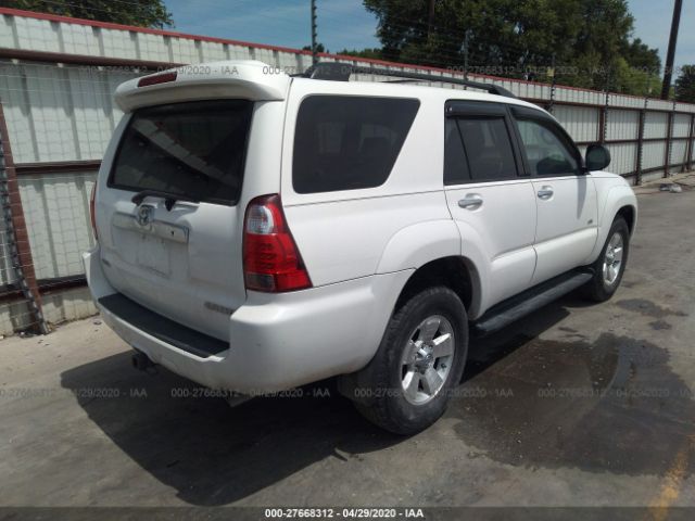 JTEZU14R768044576 - 2006 TOYOTA 4RUNNER SR5/SPORT White photo 4