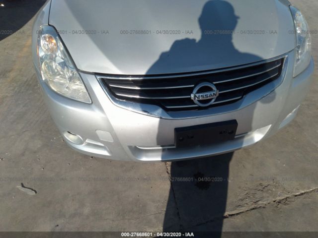 1N4AL2AP9CN577271 - 2012 NISSAN ALTIMA S Silver photo 6